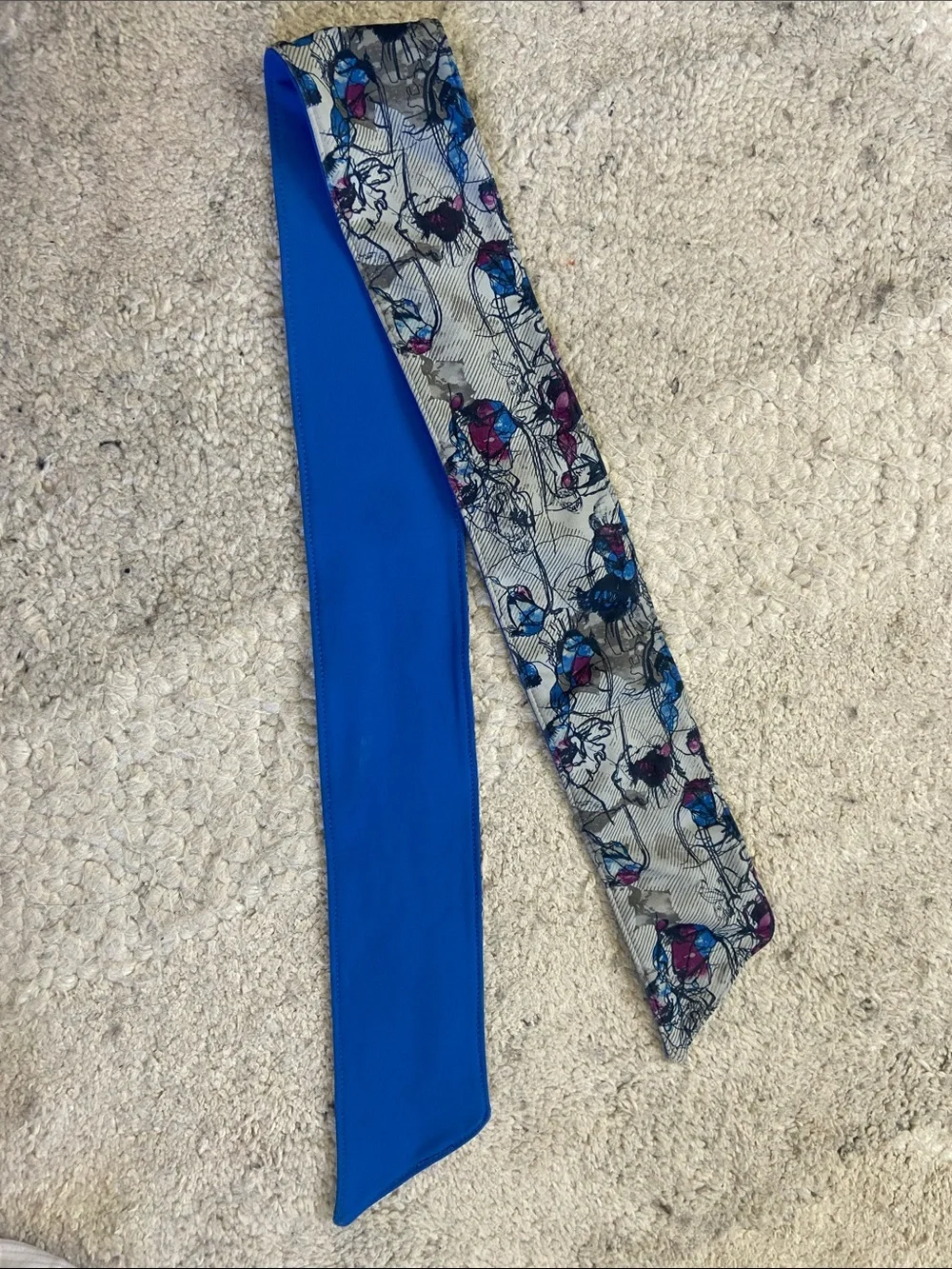 ✨5 for $15✨ Oakley Floral Reversible Headband Hair Tie